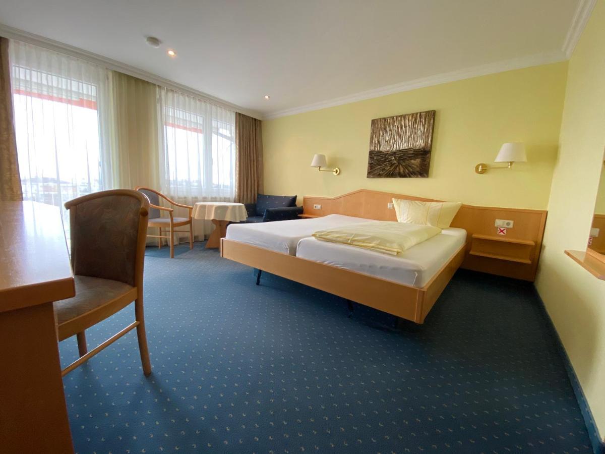 Sporthotel Schoenblick Meersburg Buitenkant foto