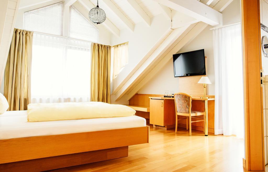Sporthotel Schoenblick Meersburg Buitenkant foto